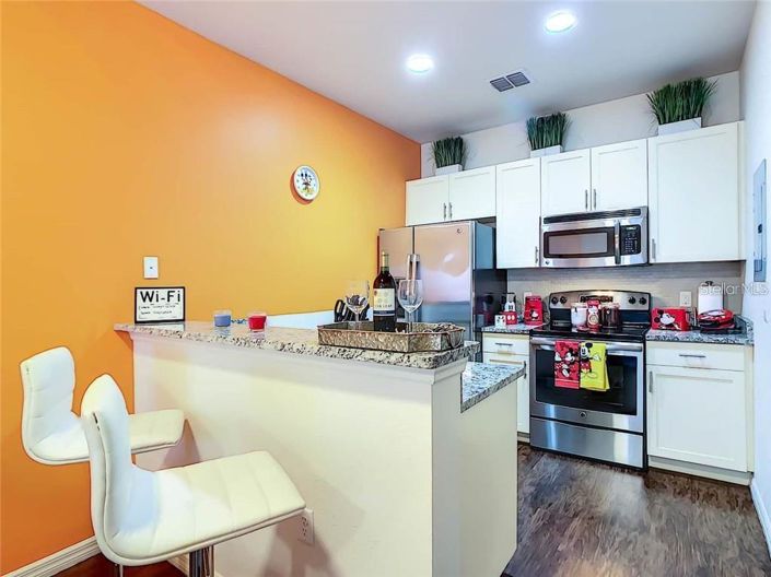 Image No.14-3 Bed Townhouse for sale