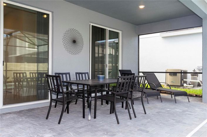 Image No.16-5 Bed Property for sale