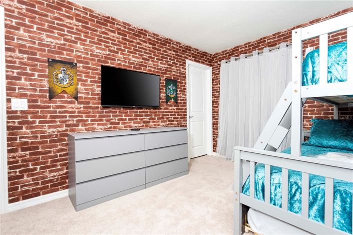 Image No.29-5 Bed Property for sale