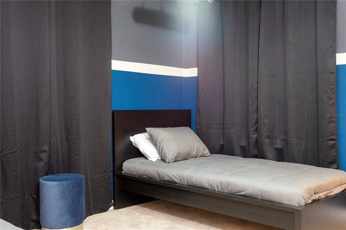 Image No.42-5 Bed Property for sale