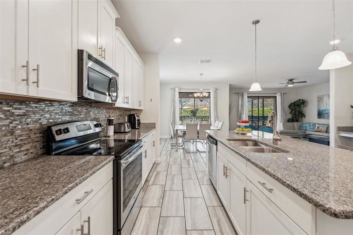 Image No.10-Propriété de 6 chambres à vendre à Davenport