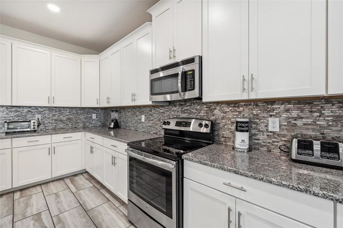 Image No.12-Propriété de 6 chambres à vendre à Davenport