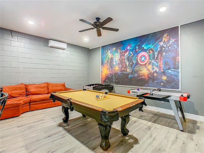 Image No.51-6 Bed Property for sale