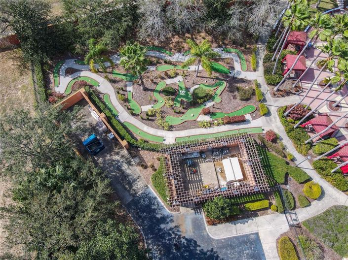 Image No.70-6 Bed Property for sale