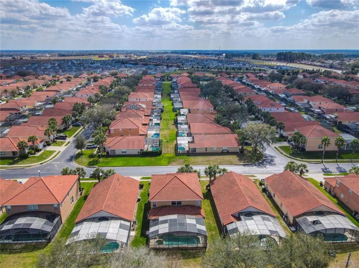 Image No.75-6 Bed Property for sale