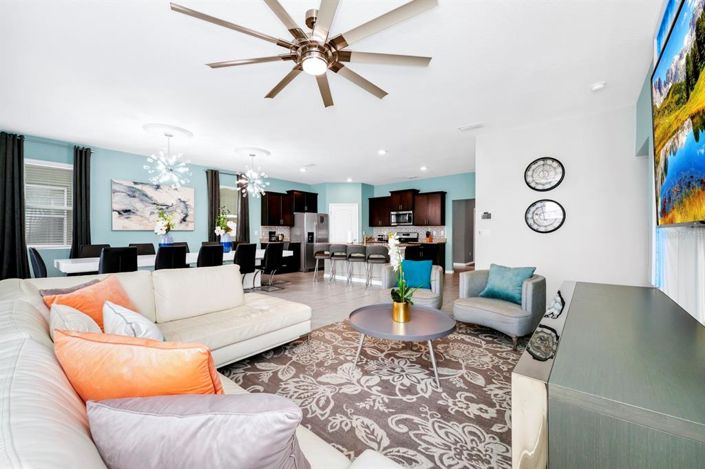 Image No.16-7 Bed Property for sale