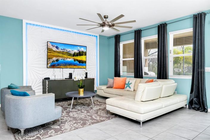 Image No.18-7 Bed Property for sale