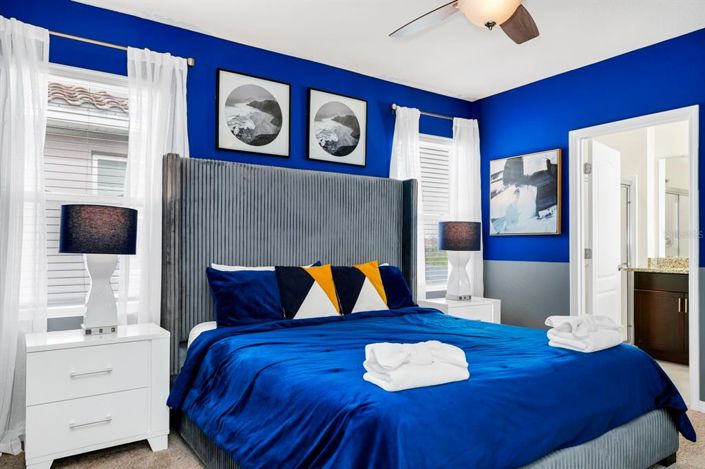 Image No.44-7 Bed Property for sale