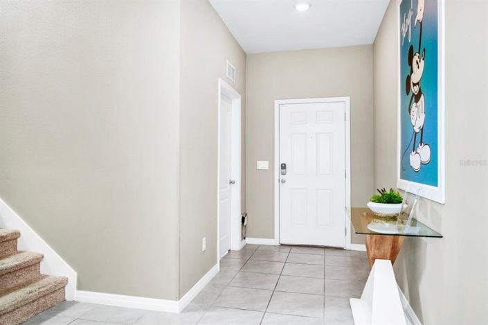 Image No.5-7 Bed Property for sale