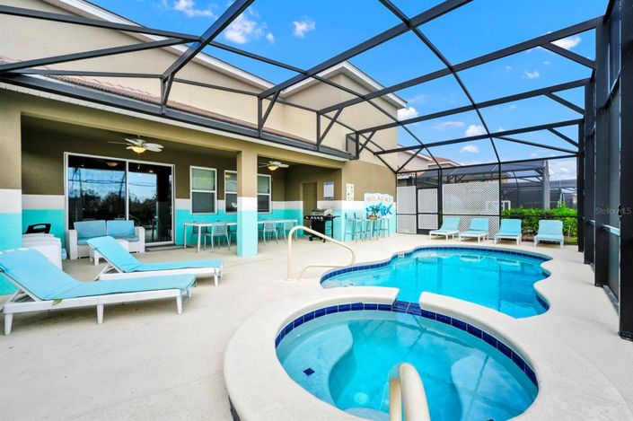 Image No.56-7 Bed Property for sale