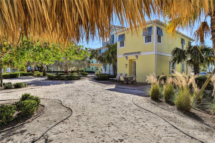 Image No.20-2 Bed Property for sale