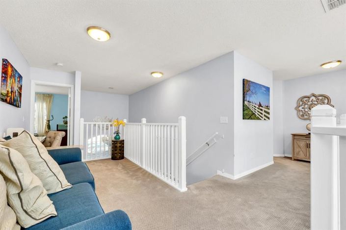 Image No.27-6 Bed Property for sale