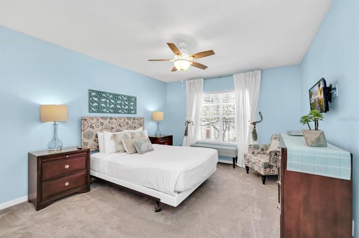 Image No.29-6 Bed Property for sale