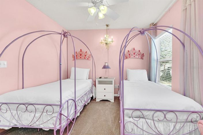 Image No.38-6 Bed Property for sale