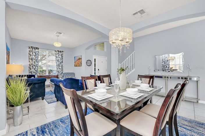 Image No.9-6 Bed Property for sale