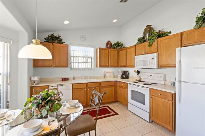 Image No.12-4 Bed Property for sale