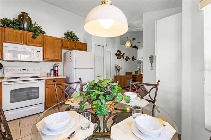 Image No.14-4 Bed Property for sale