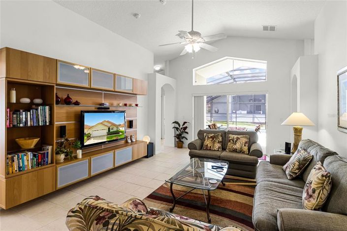 Image No.9-4 Bed Property for sale