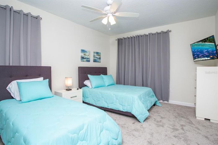 Image No.13-5 Bed Property for sale