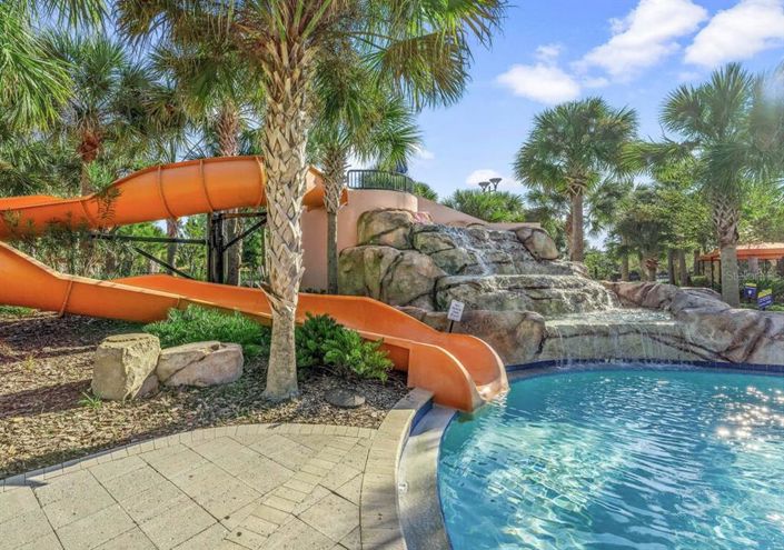 Image No.29-7 Bed Property for sale