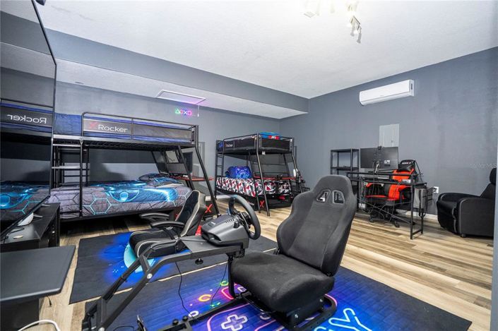 Image No.35-7 Bed Property for sale