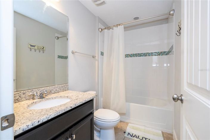 Image No.62-7 Bed Property for sale