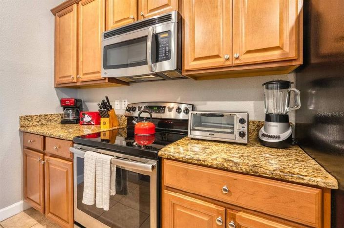 Image No.10-5 Bed Townhouse for sale