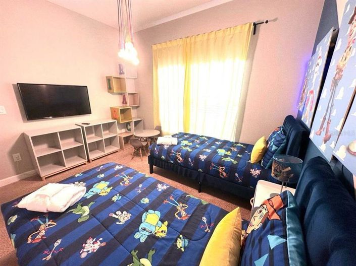 Image No.15-5 Bed Townhouse for sale