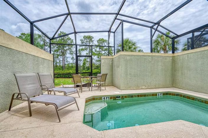 Image No.26-5 Bed Townhouse for sale