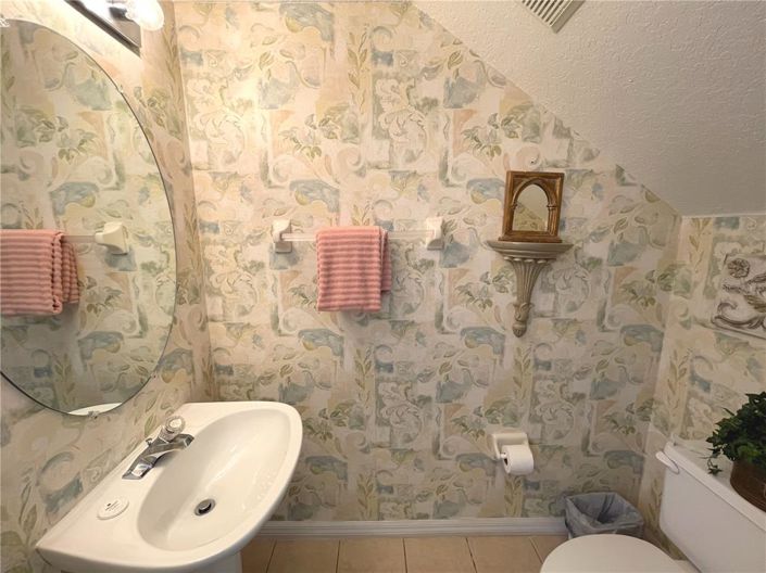 Image No.20-5 Bed Property for sale