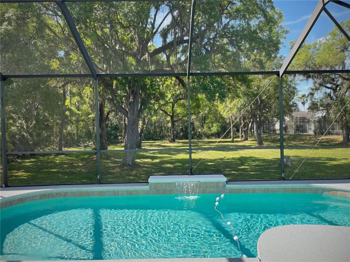 Image No.47-5 Bed Property for sale