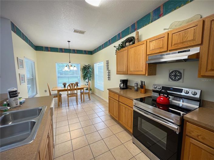 Image No.7-5 Bed Property for sale