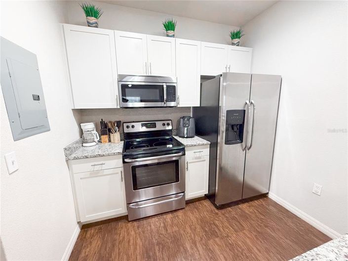 Image No.10-3 Bed Townhouse for sale