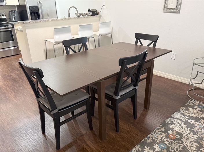 Image No.19-3 Bed Townhouse for sale