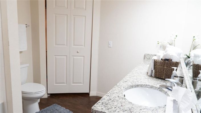 Image No.55-3 Bed Townhouse for sale