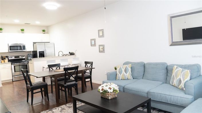 Image No.6-3 Bed Townhouse for sale