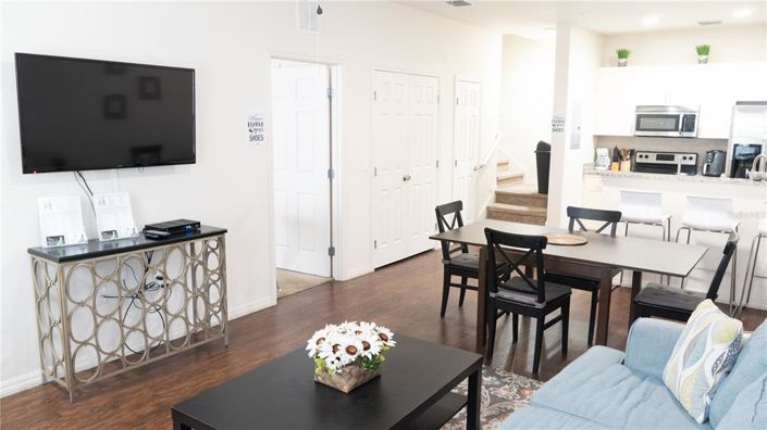 Image No.7-3 Bed Townhouse for sale