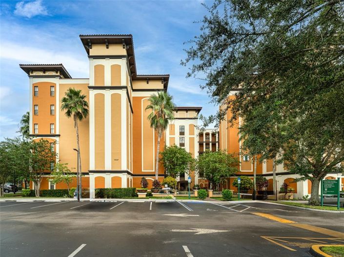 Image No.17-3 Bed Property for sale