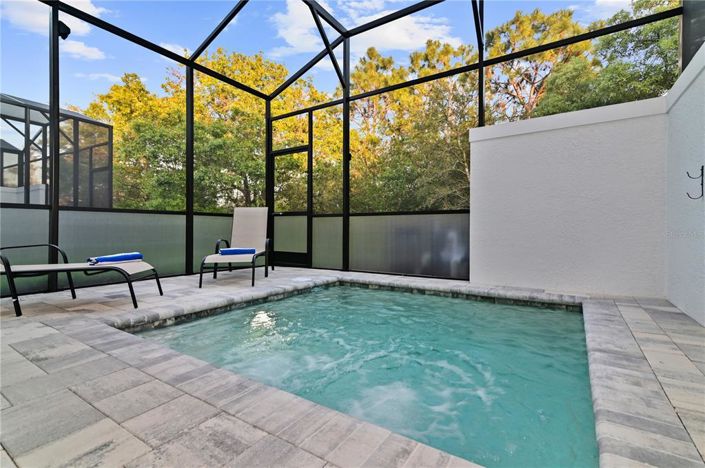 Image No.3-4 Bed Townhouse for sale