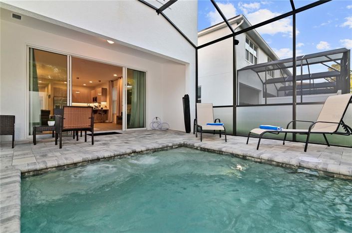 Image No.37-4 Bed Townhouse for sale