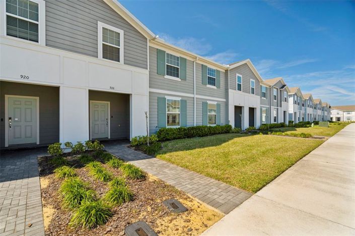 Image No.2-5 Bed Townhouse for sale