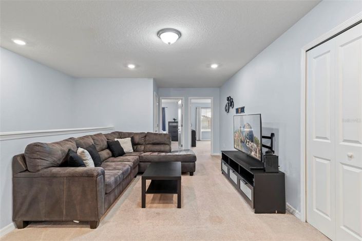 Image No.26-5 Bed Townhouse for sale