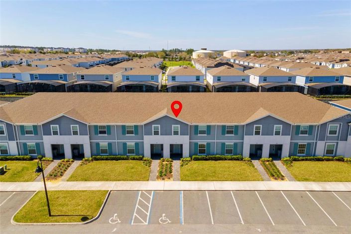 Image No.40-5 Bed Townhouse for sale