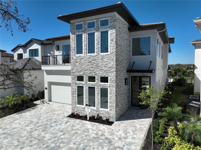 Image No.1-Propriété de 7 chambres à vendre à Kissimmee