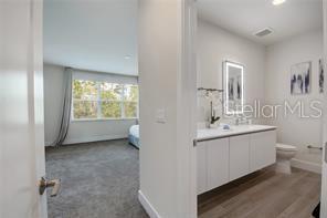 Image No.31-4 Bed Townhouse for sale