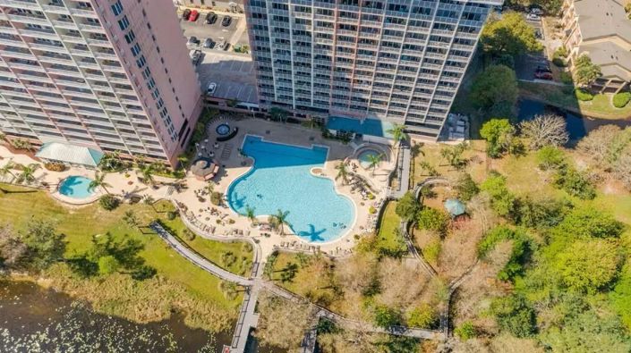 Image No.2-Propriété de 2 chambres à vendre à Orlando