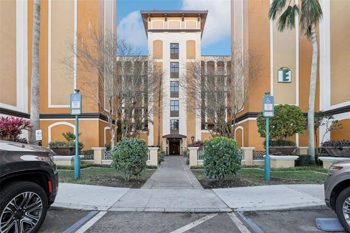Image No.1-Propriété de 2 chambres à vendre à Orlando