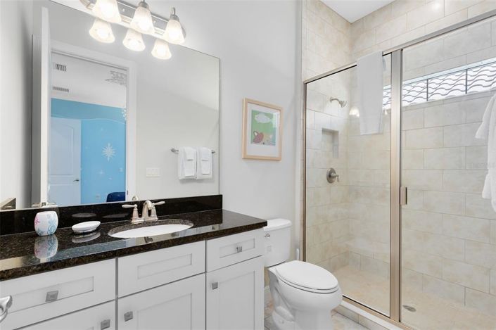 Image No.32-Propriété de 6 chambres à vendre à Reunion