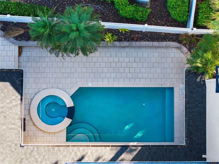 Image No.7-6 Bed Property for sale