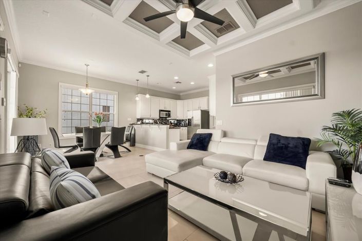 Image No.14-5 Bed Property for sale